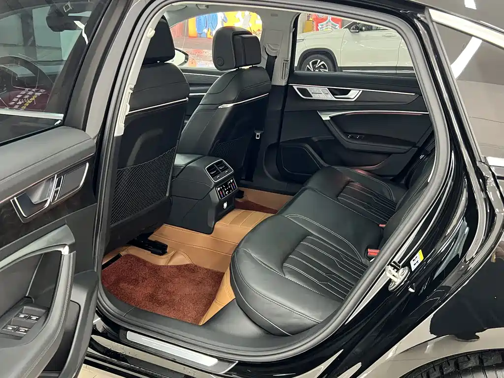 Audi A6L 2021 45 TFSI quattro Premium