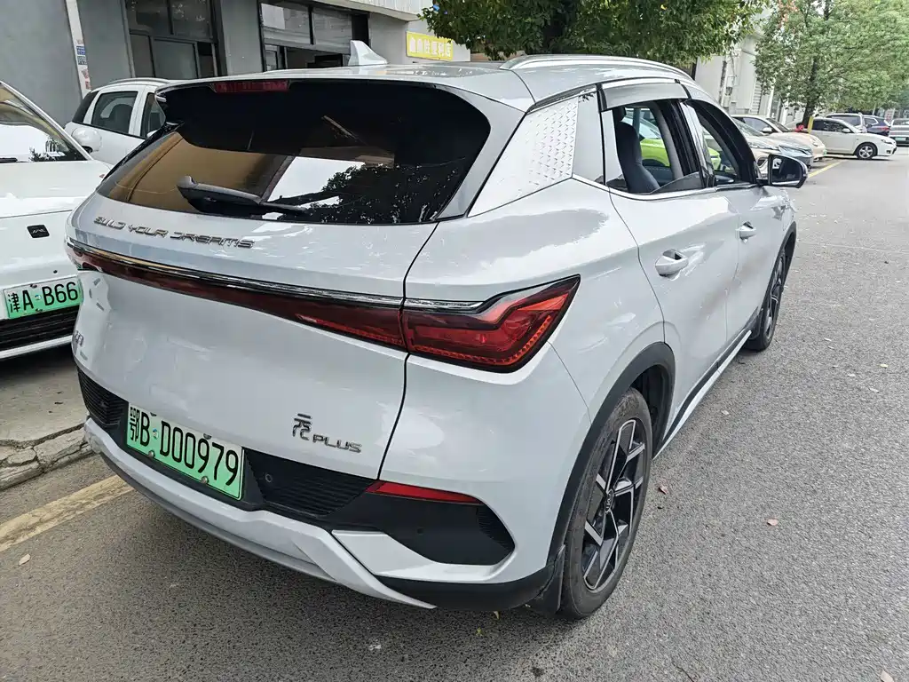 BYD Yuan Plus — миниатюра 11