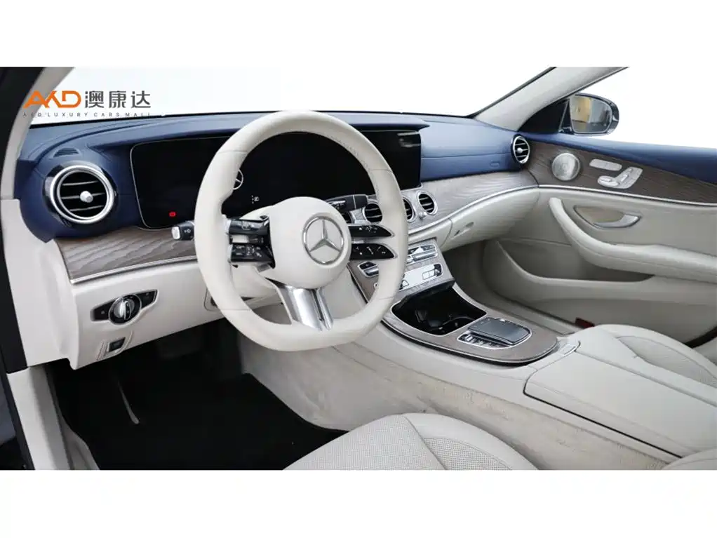 Mercedes-Benz E-Class — миниатюра 6