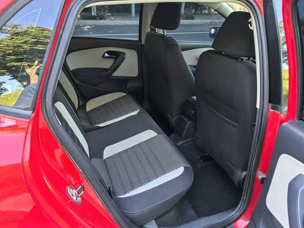 Volkswagen Polo — миниатюра 11