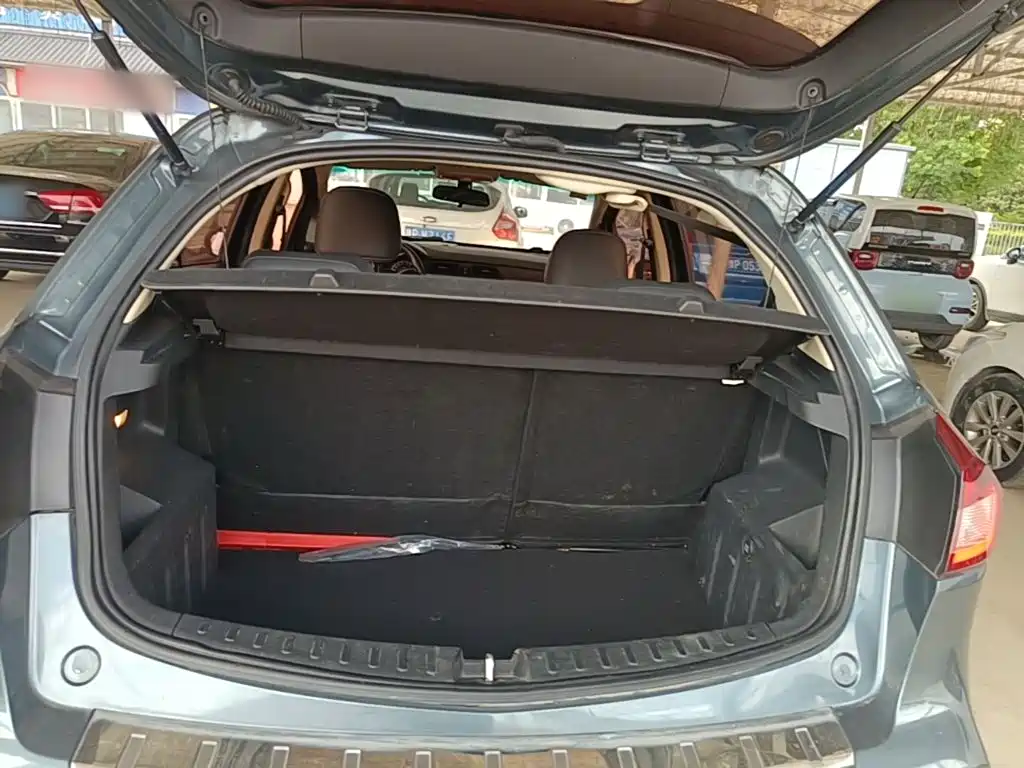 Geely Vision X3 — миниатюра 19