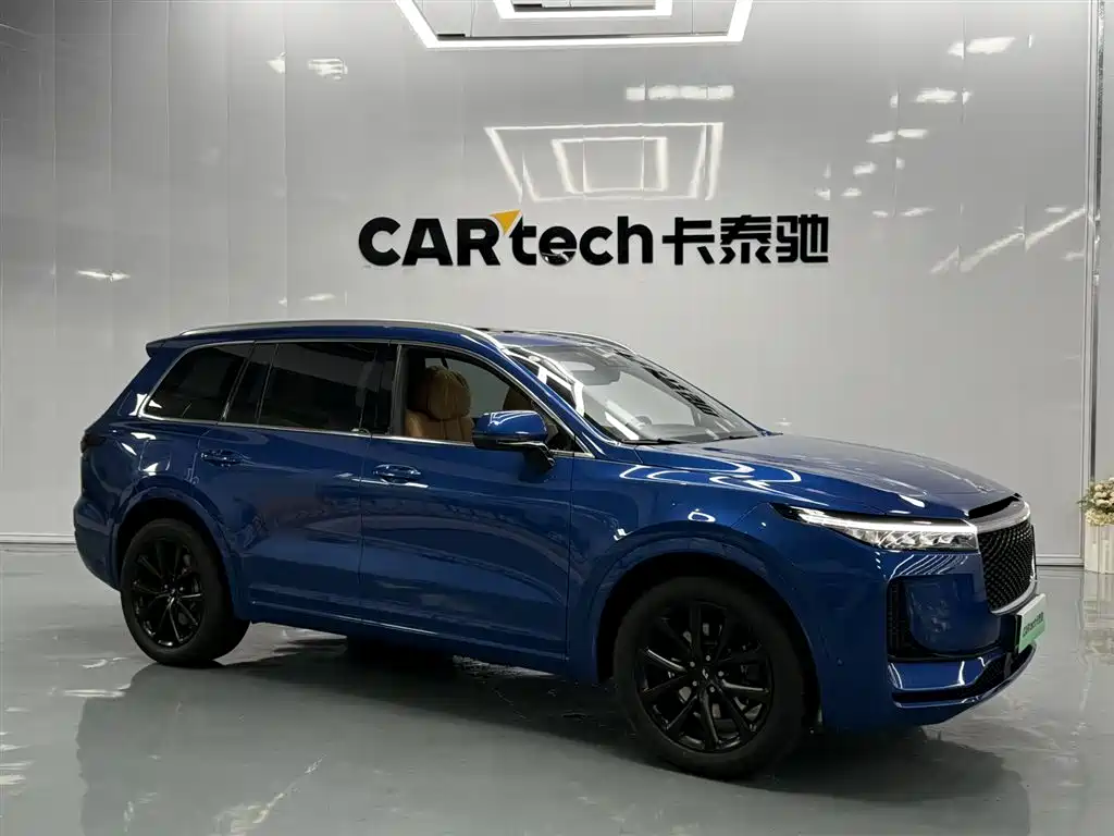 Li Auto ONE 2020 6 мест