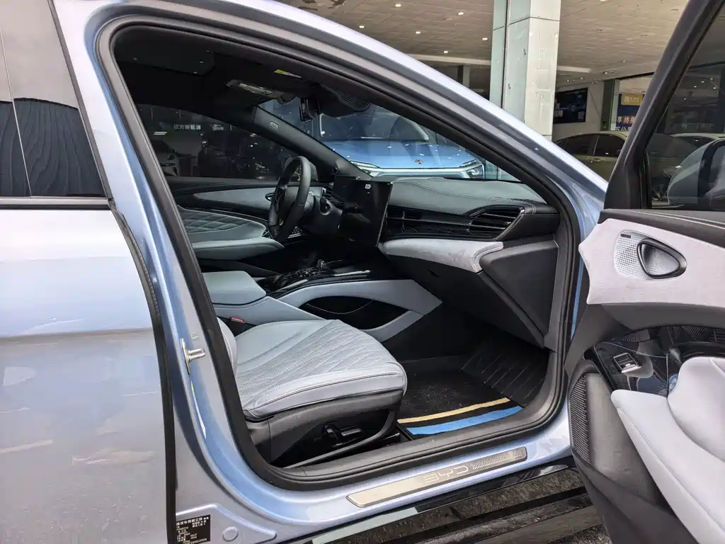 BYD Seal — миниатюра 9