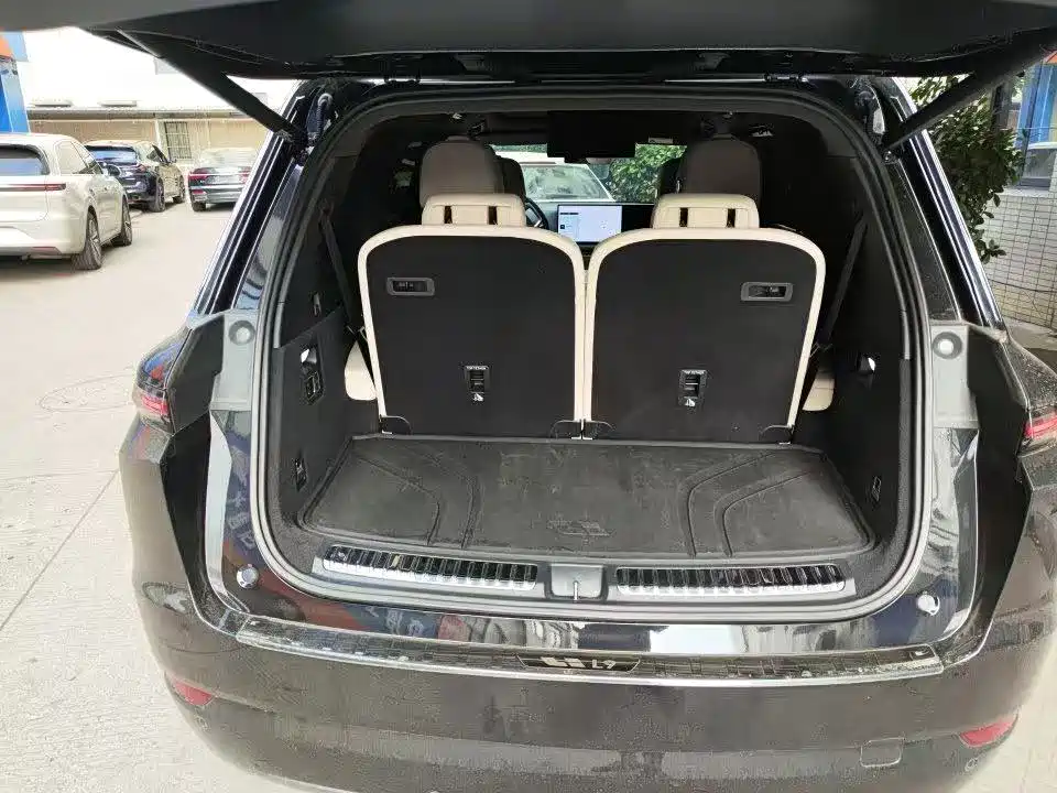 Li Auto Li ONE — миниатюра 8