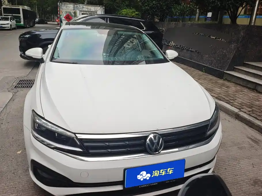 Volkswagen Lamando — миниатюра 2