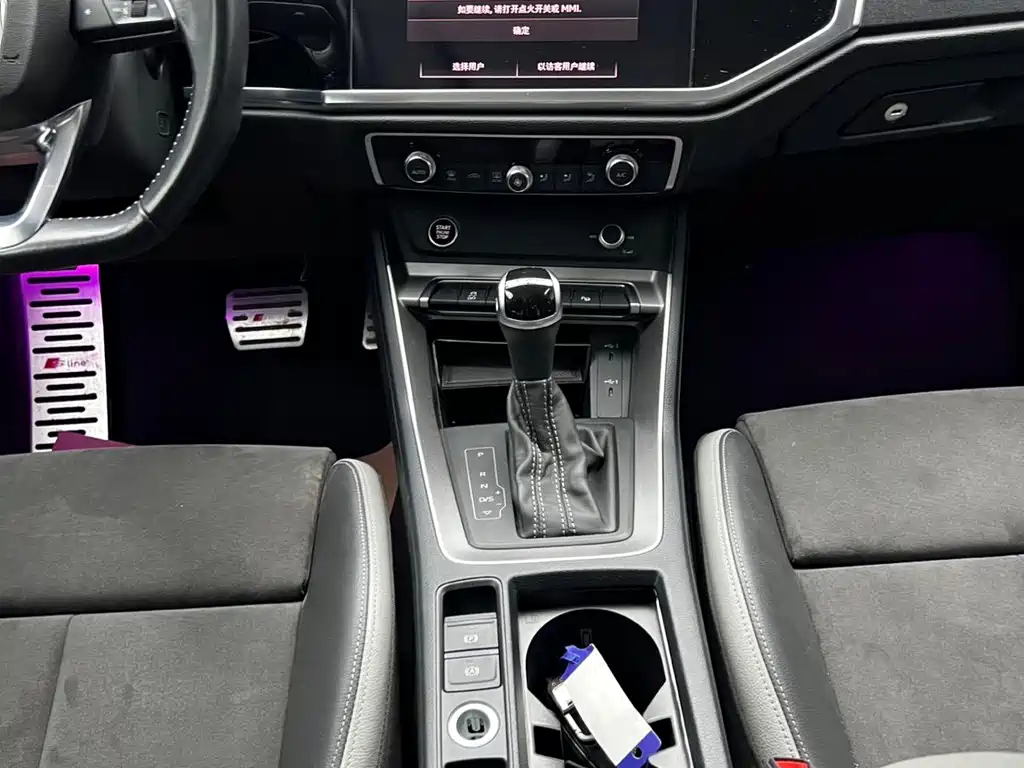 Audi Q3 — миниатюра 11