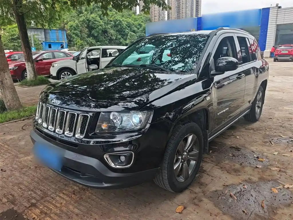 Jeep Compass (Import) 2014