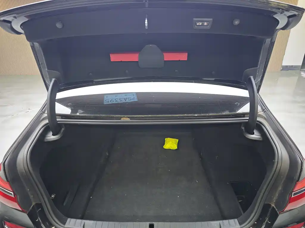BMW 7 Series 7 2018 740Li Lead M Sport