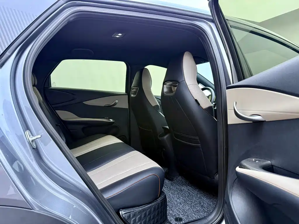 BYD Dolphin — миниатюра 7