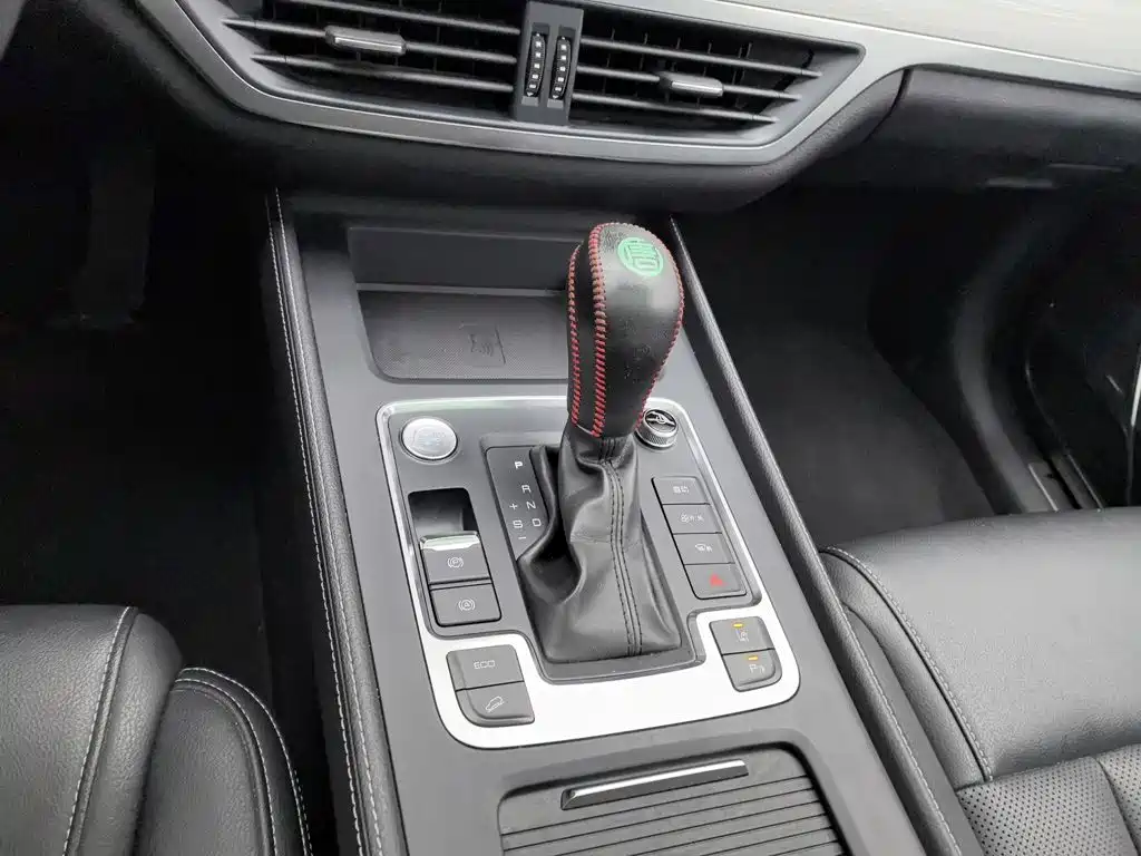 BYD Tang — миниатюра 13