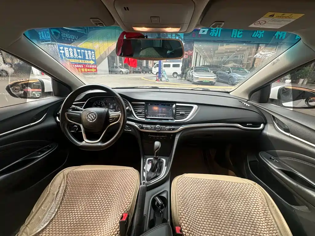Buick Excelle — миниатюра 11
