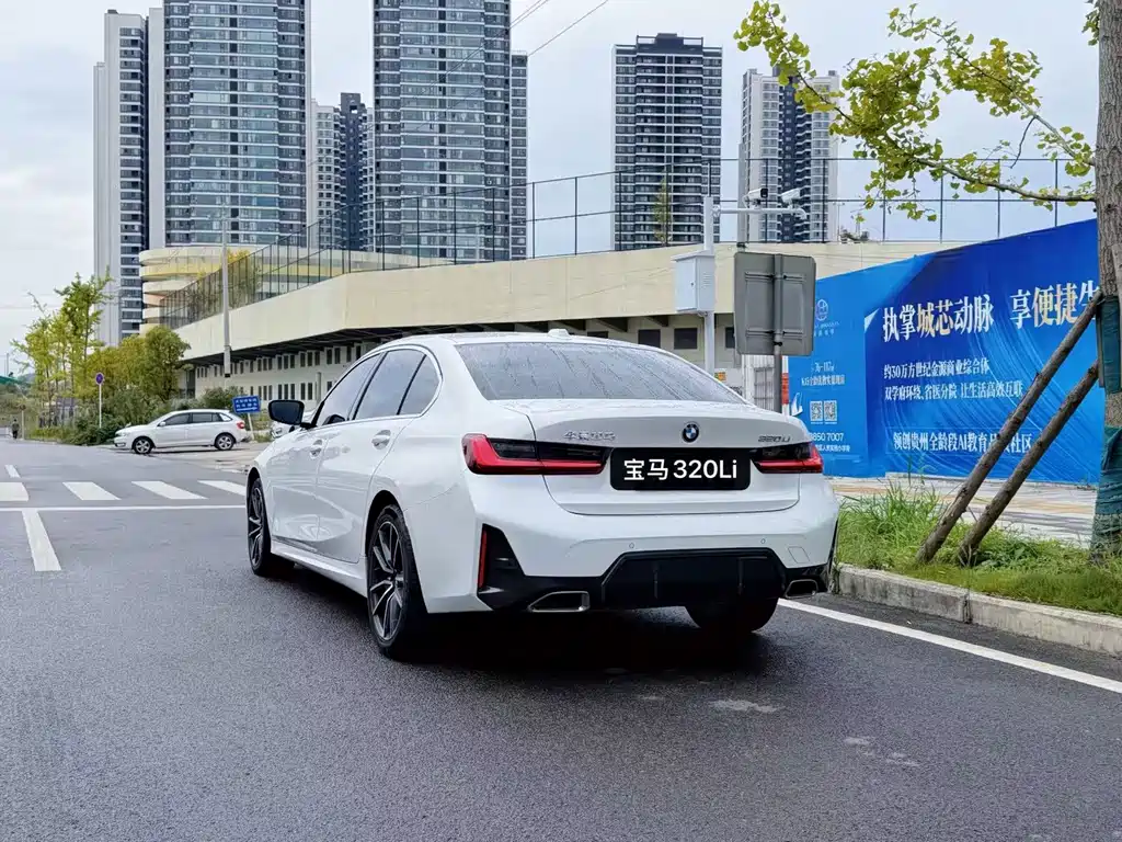 BMW 3 Series — миниатюра 7