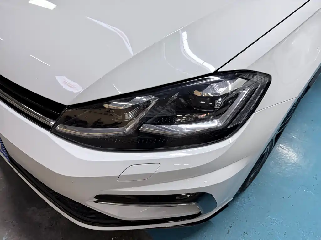 Volkswagen Golf — миниатюра 4