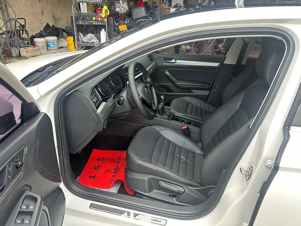 Volkswagen Lamando — миниатюра 7