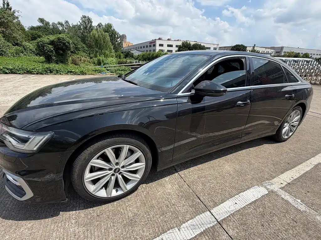 Audi A6L — миниатюра 2