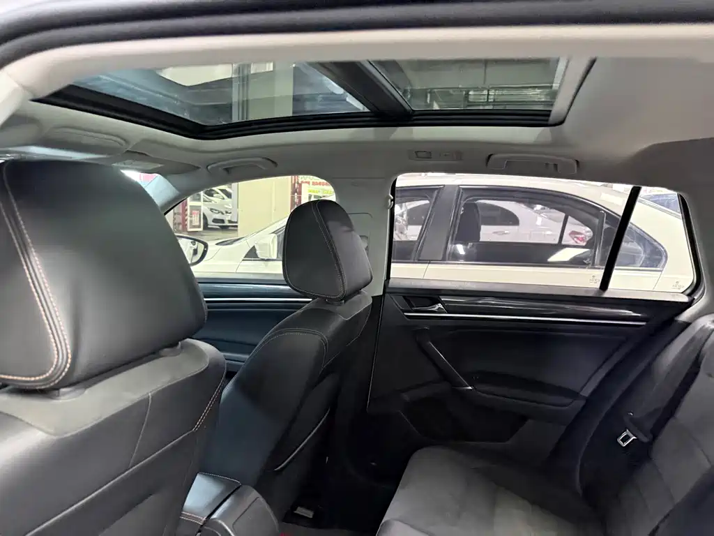 Volkswagen C-Trek — миниатюра 12