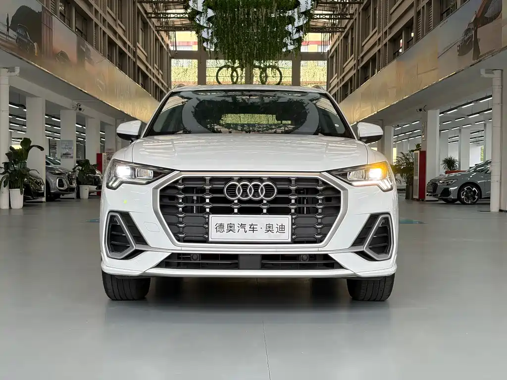 Audi Q3 — миниатюра 3