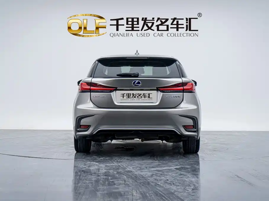 Lexus CT — миниатюра 6