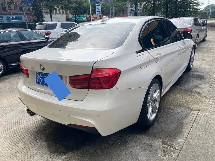 BMW 3 Series — миниатюра 6
