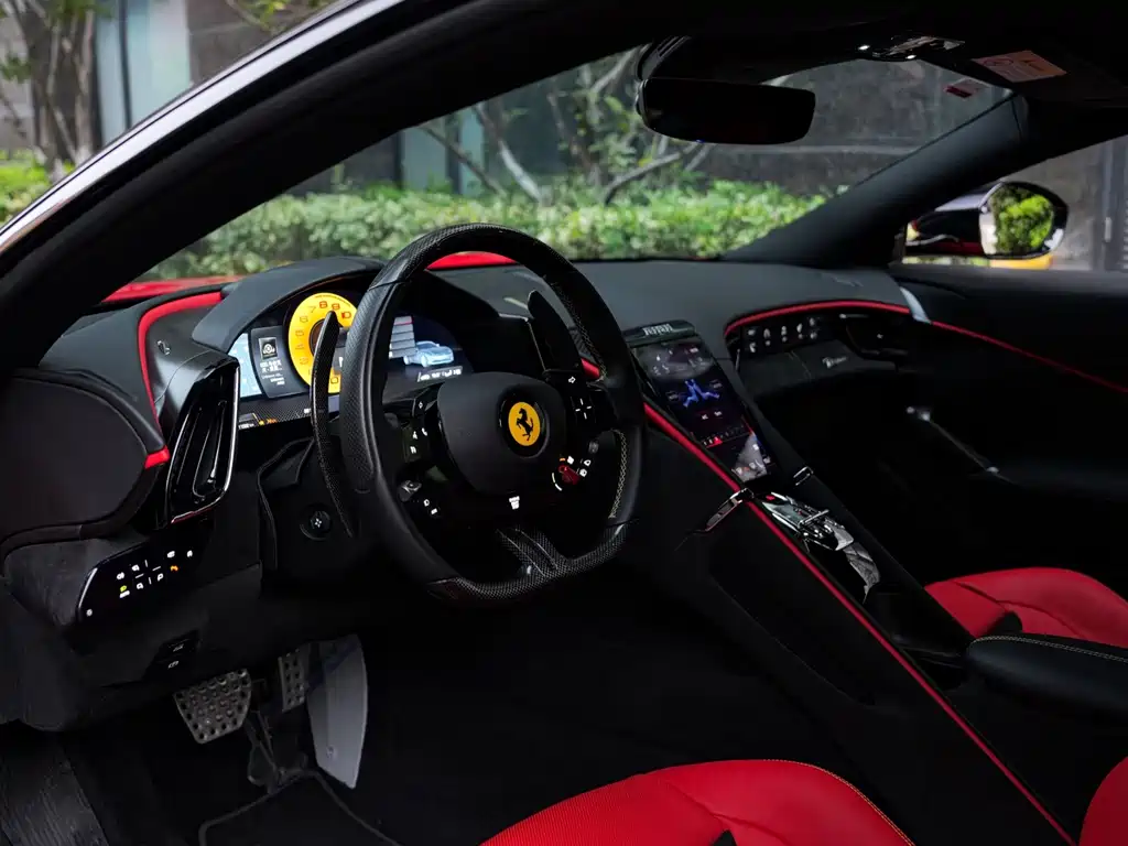 Ferrari Roma — миниатюра 13