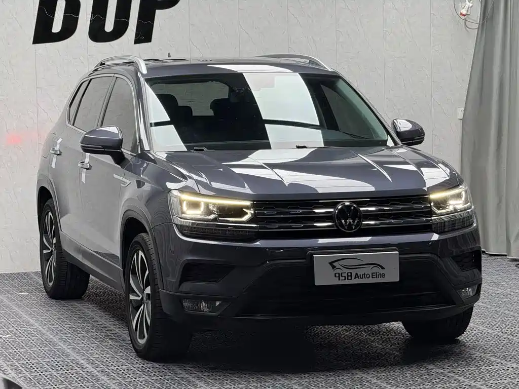 Volkswagen Tharu — миниатюра 3