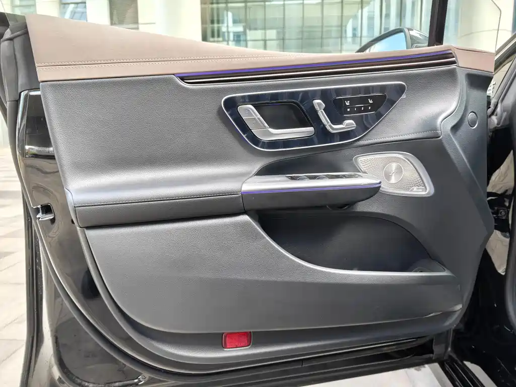 Mercedes-Benz EQE — миниатюра 14