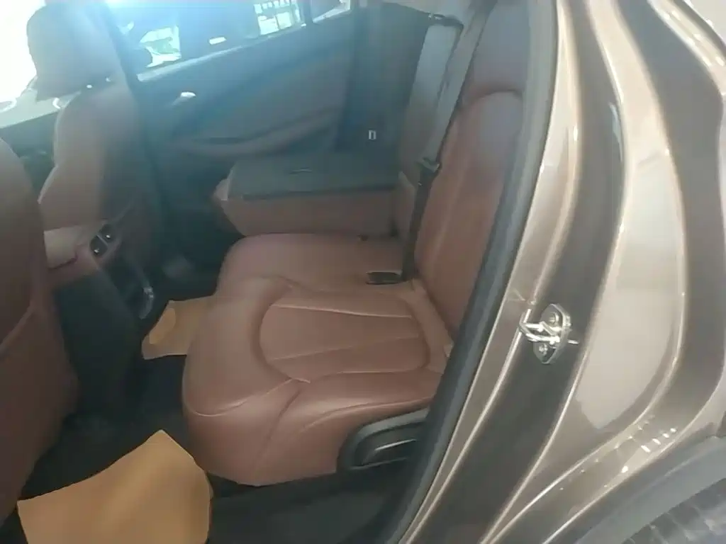 Buick Envision Plus — миниатюра 17