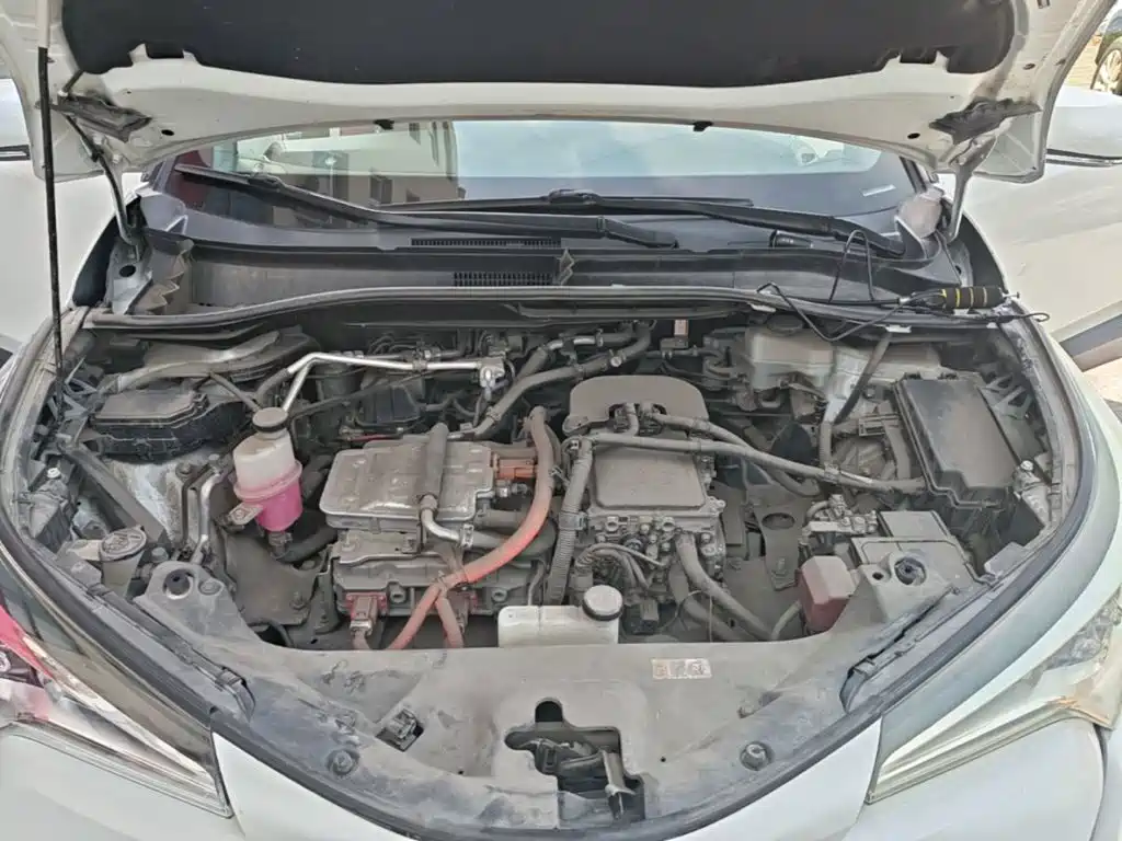 Toyota C-HR EV — миниатюра 20