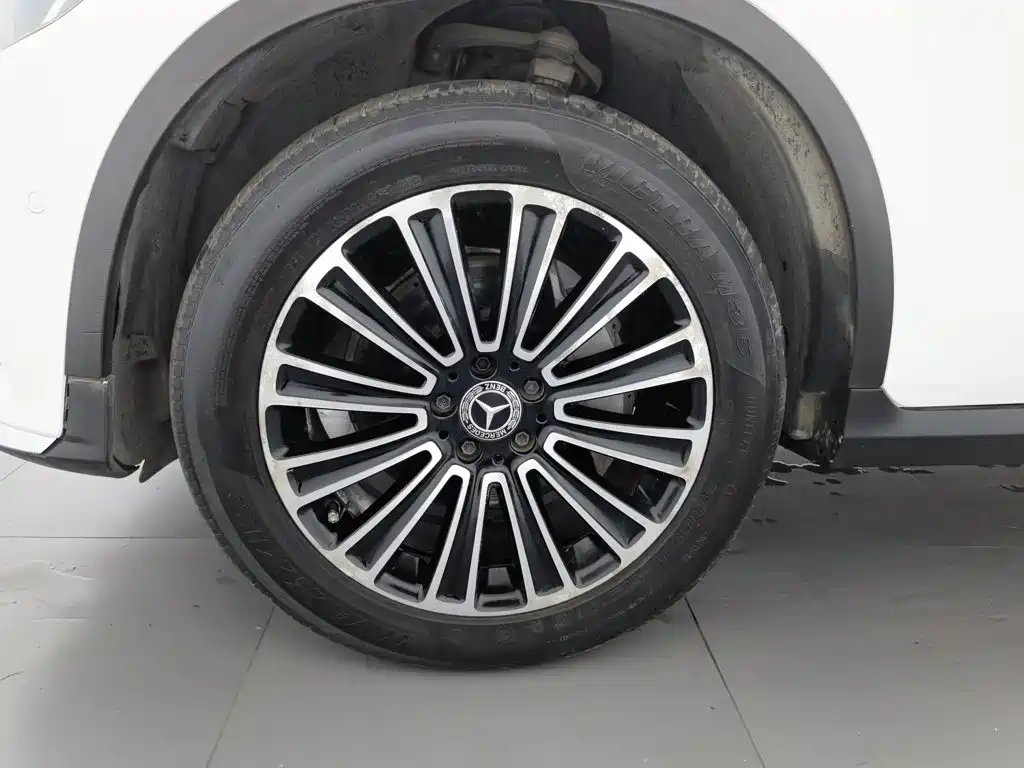 Mercedes-Benz GLC — миниатюра 17