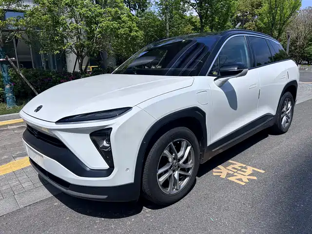2021 Nio ES6