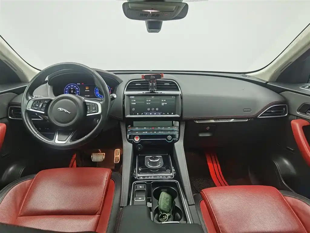 Jaguar F-Pace 2020 2.0T