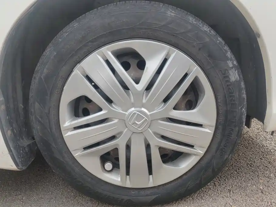 Honda Fit — миниатюра 6