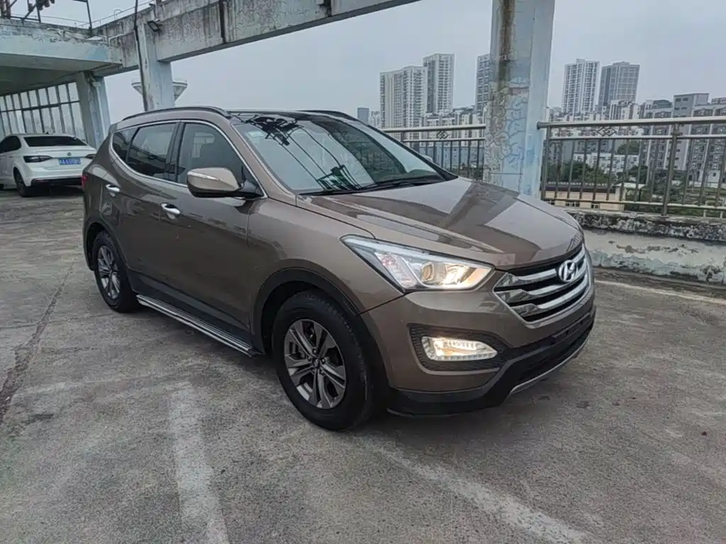Hyundai Santa Fe — миниатюра 4