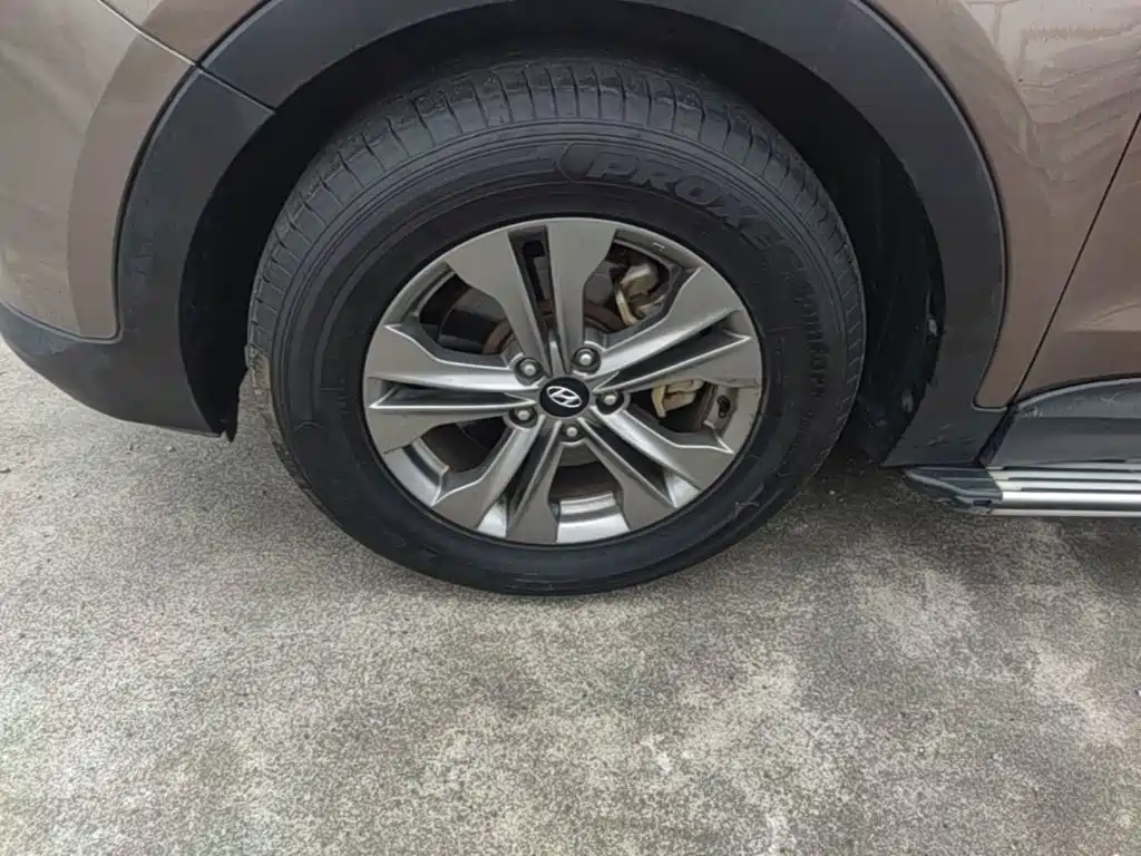 Hyundai Santa Fe — миниатюра 23