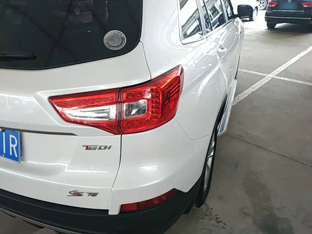 Changan CS75 — миниатюра 8