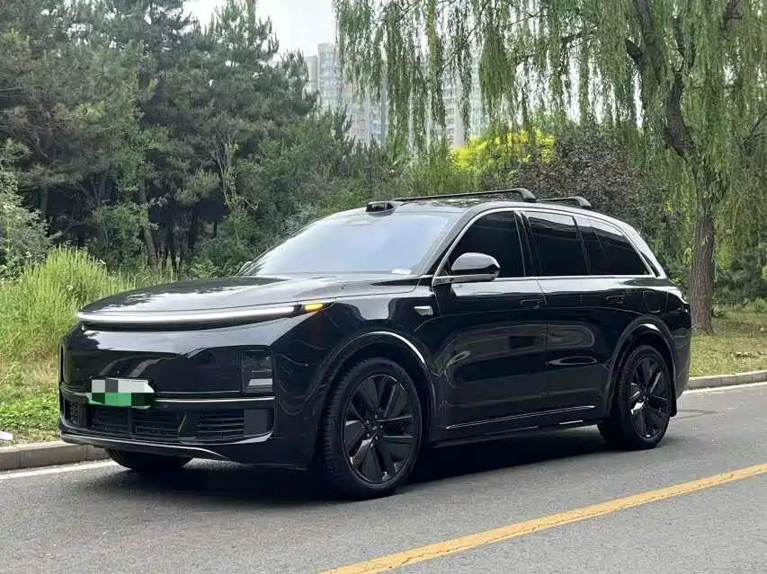 Li Auto Li L8 2023