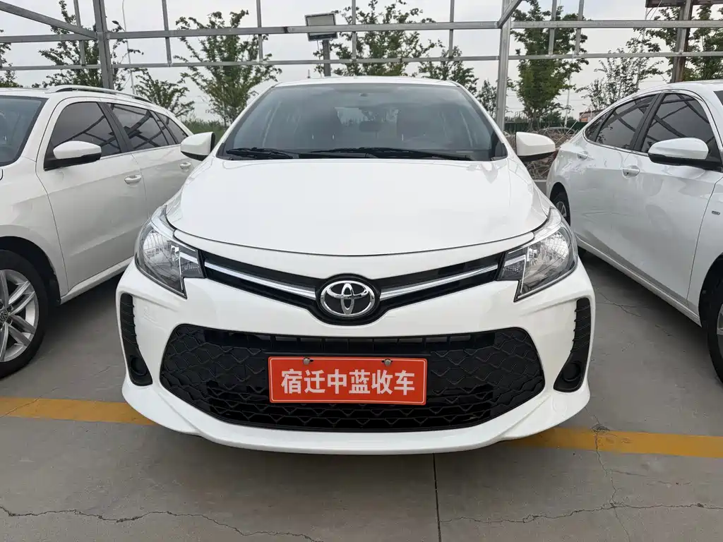 Toyota Vios FS 2022