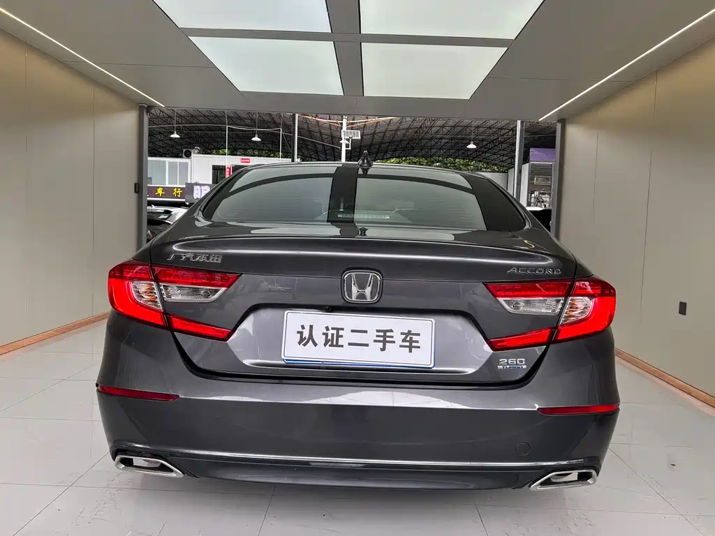 Honda Accord — миниатюра 17