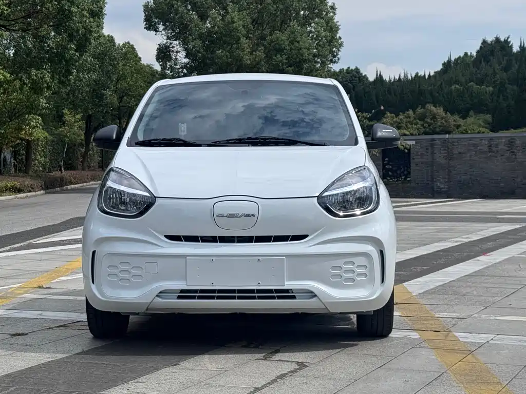 Roewe Clever — миниатюра 2