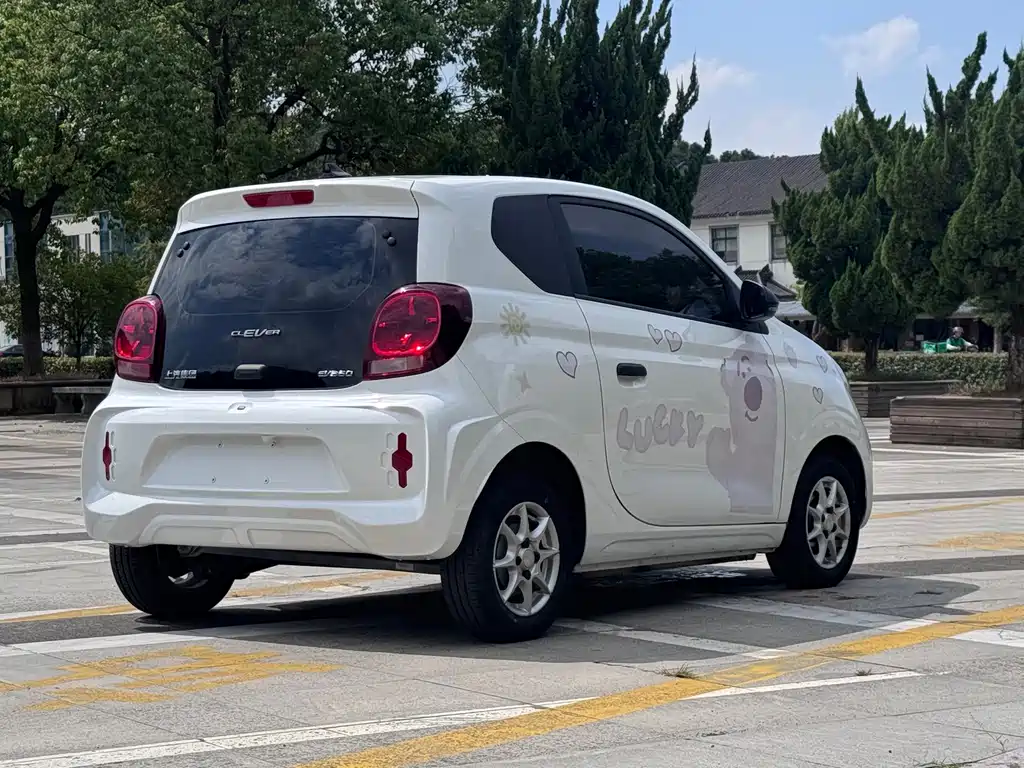 Roewe Clever — миниатюра 5