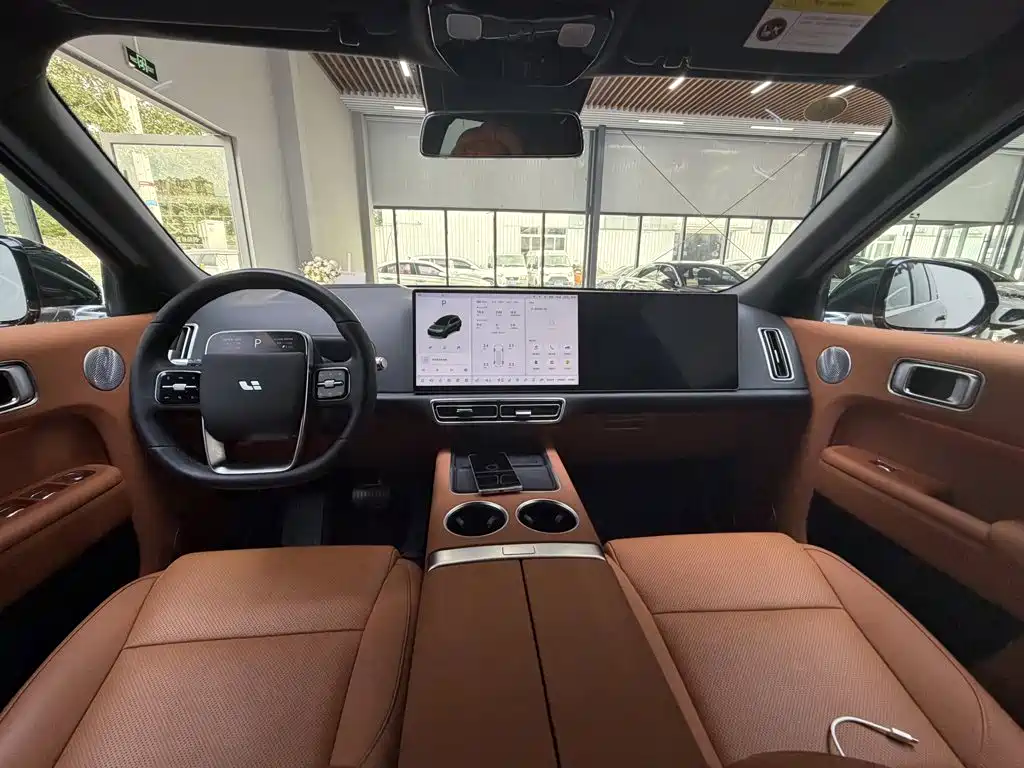 Li Auto Li L8 — миниатюра 12