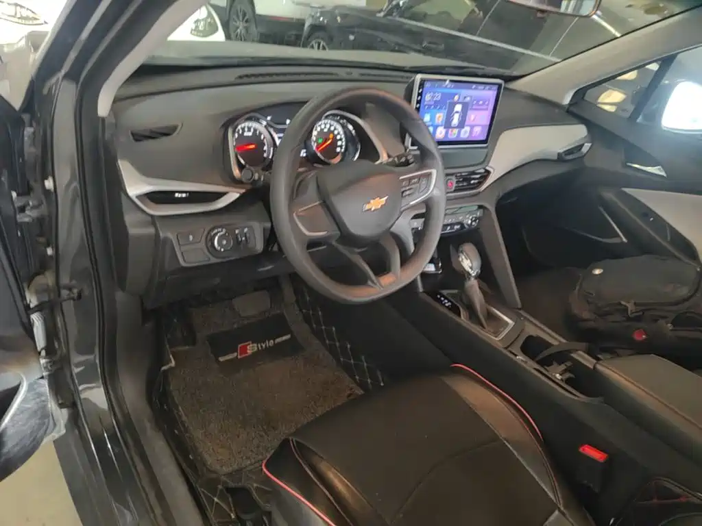 Chevrolet Volando — миниатюра 10