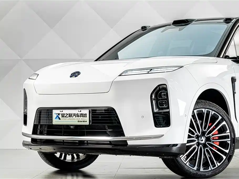 NIO ES8 2026 мест Executive