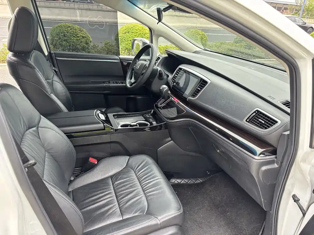 Honda Odyssey — миниатюра 17