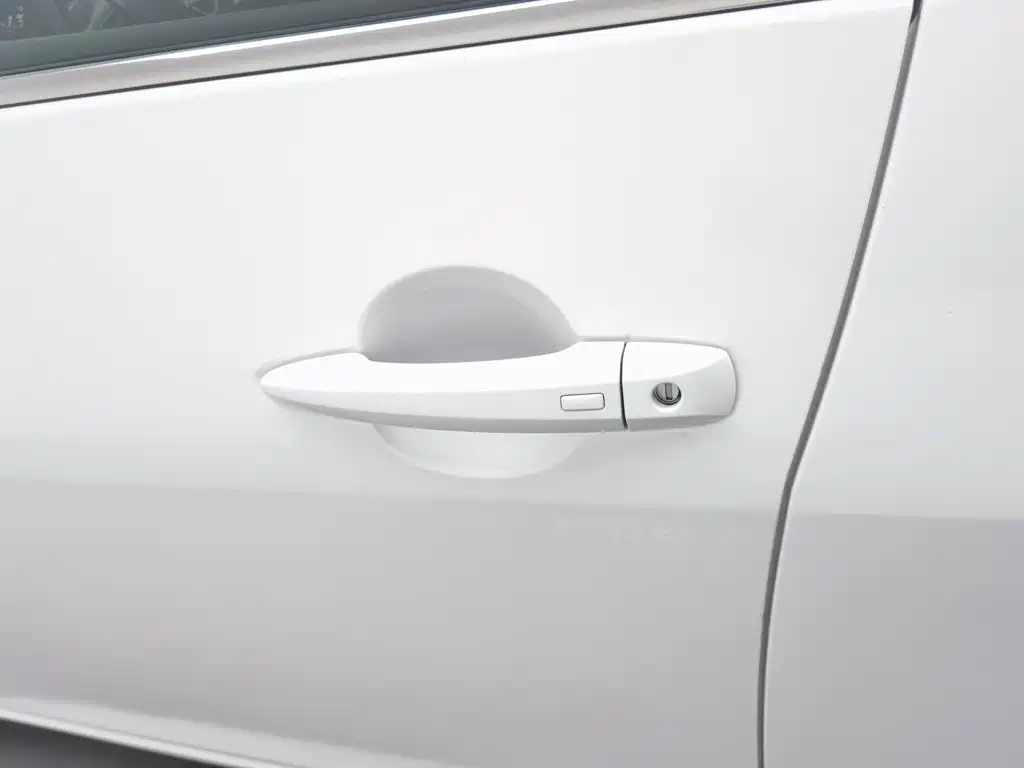 Nissan Sylphy — миниатюра 18