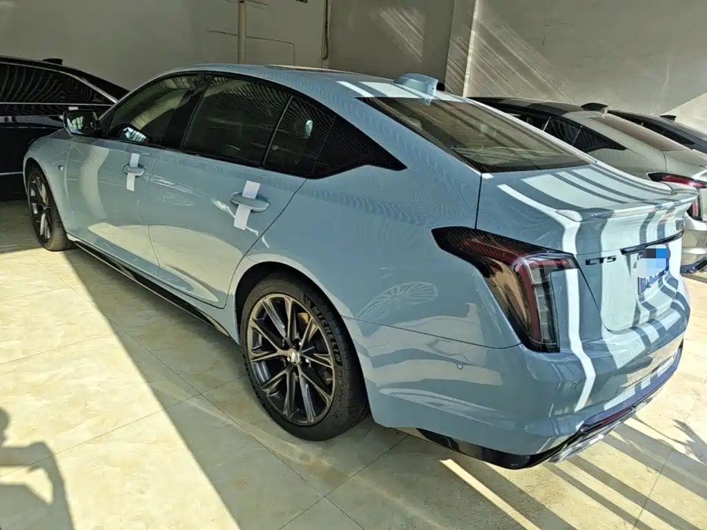 Cadillac CT5 2025 28T