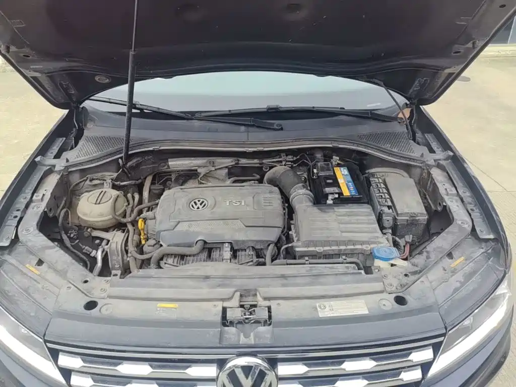 Volkswagen Tiguan L — миниатюра 20