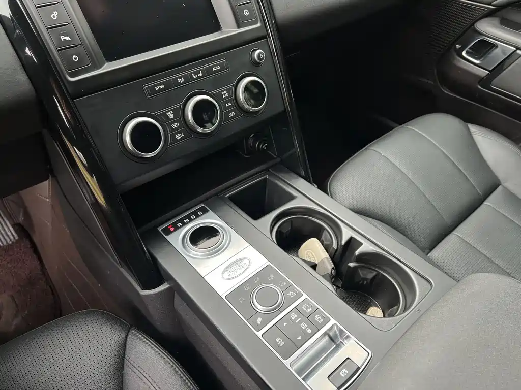 Land Rover Discovery — миниатюра 14