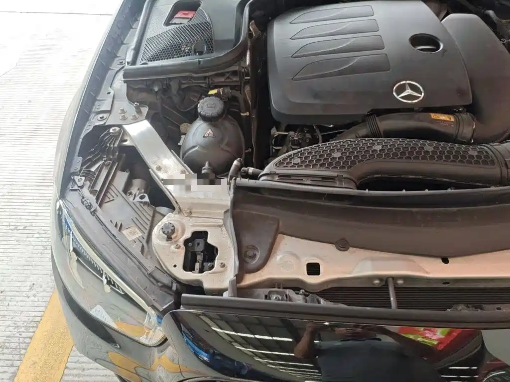 Mercedes-Benz E-Class — миниатюра 22
