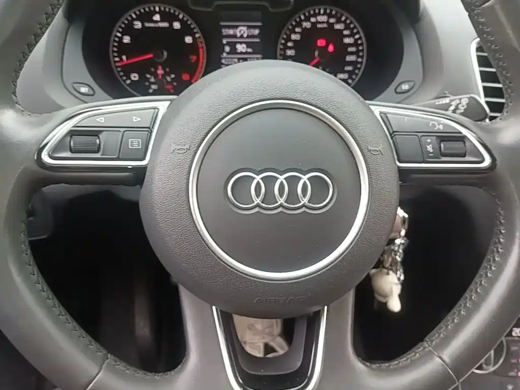 Audi Q3 — миниатюра 11